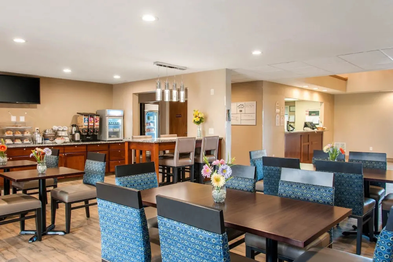 Mainstay Suites Dubuque