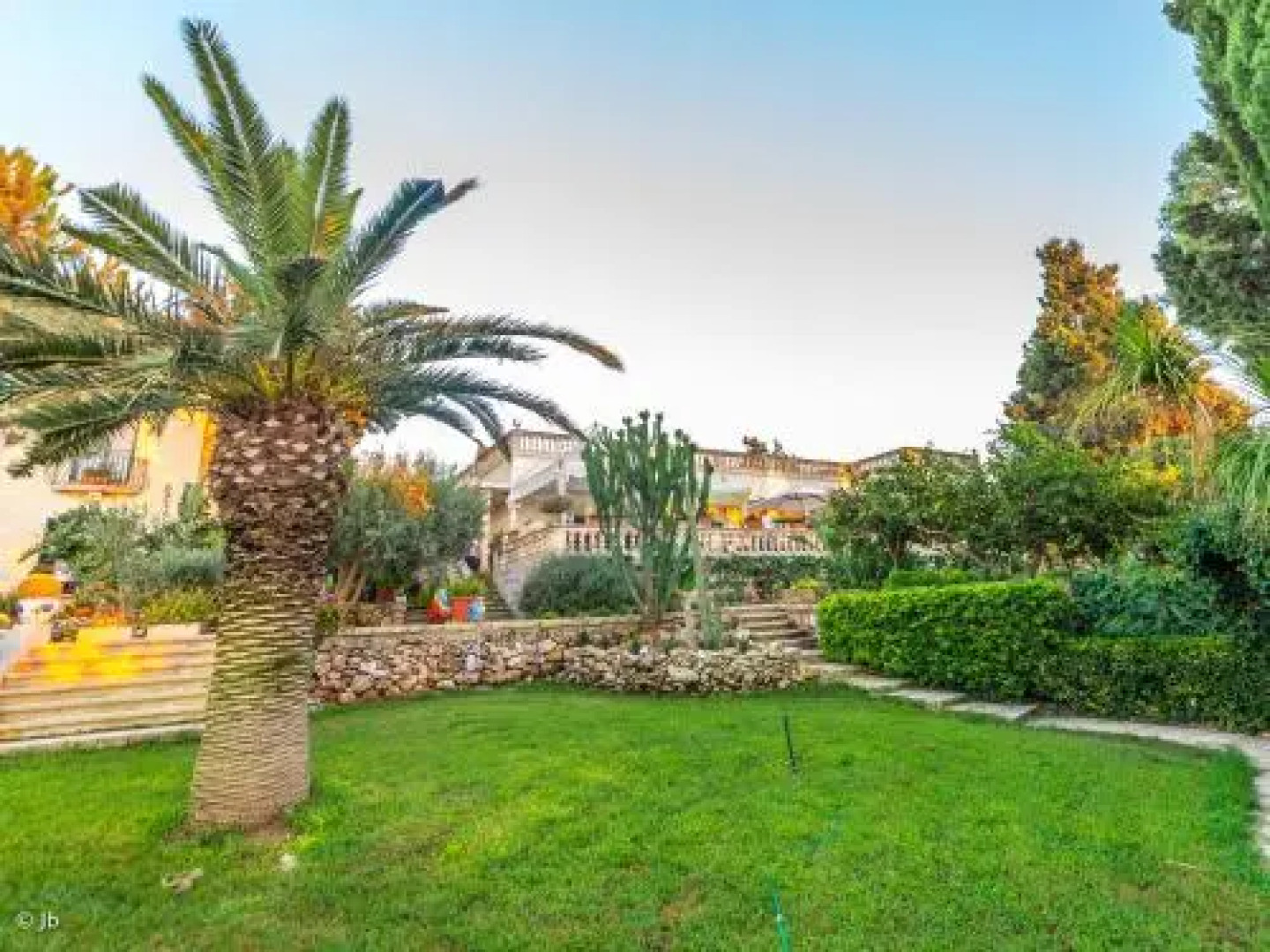 Selmunett – Malta Homestay