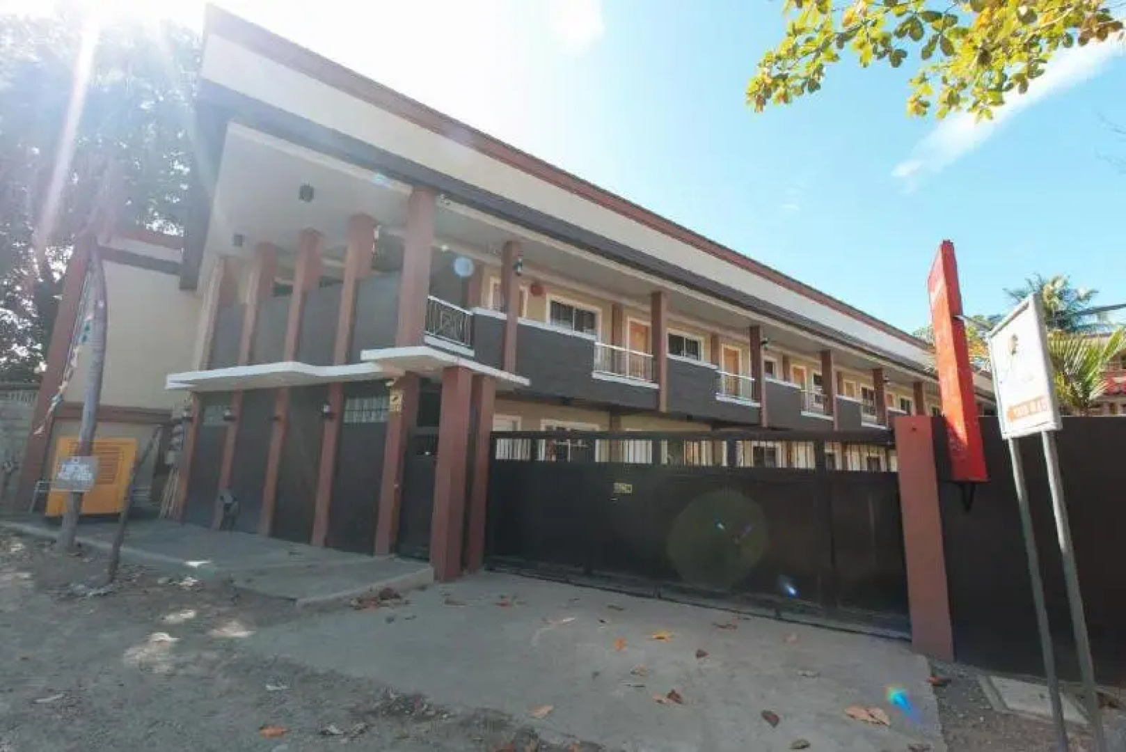 RedDoorz near Lapasan Plaza Cagayan de Oro