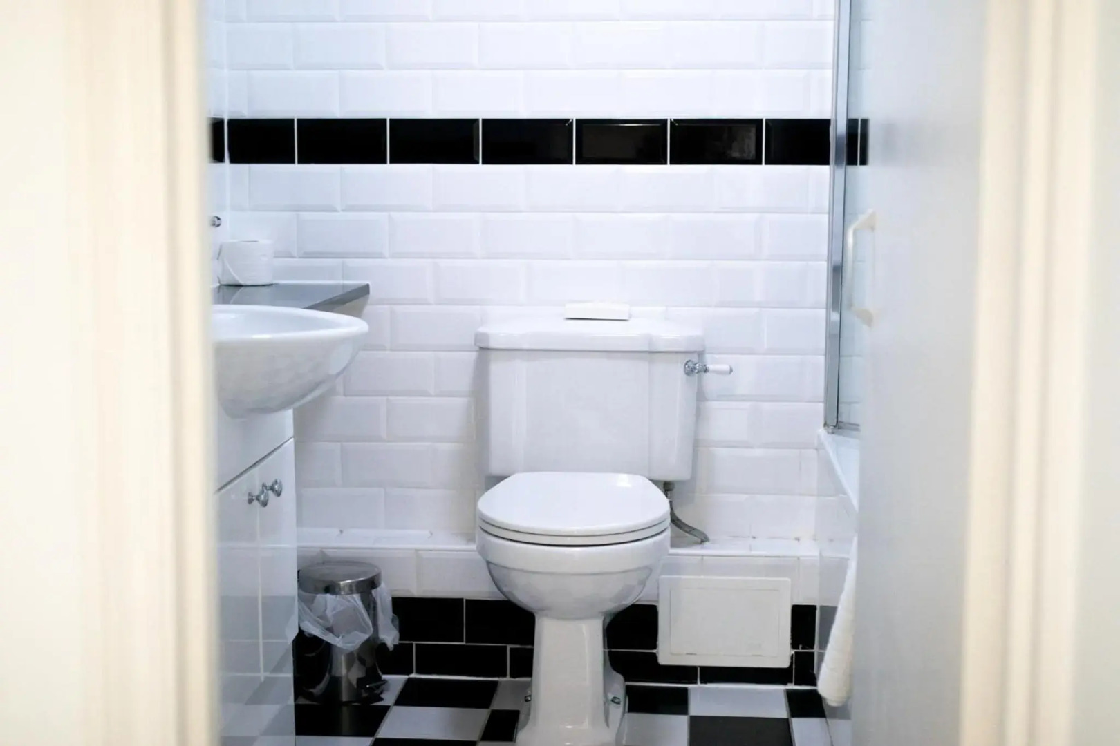 Woodland Manor Hotel