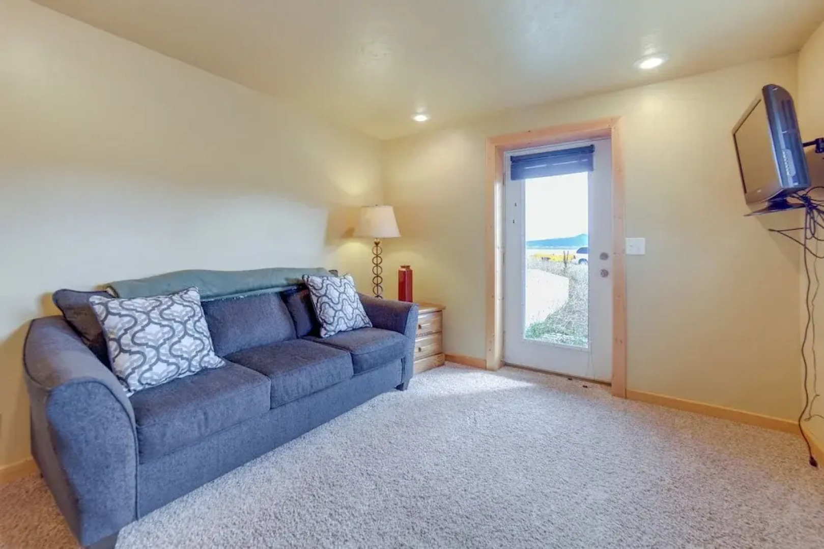 Custom Log Cabin w/ Views - 20 Mi. to Yellowstone!