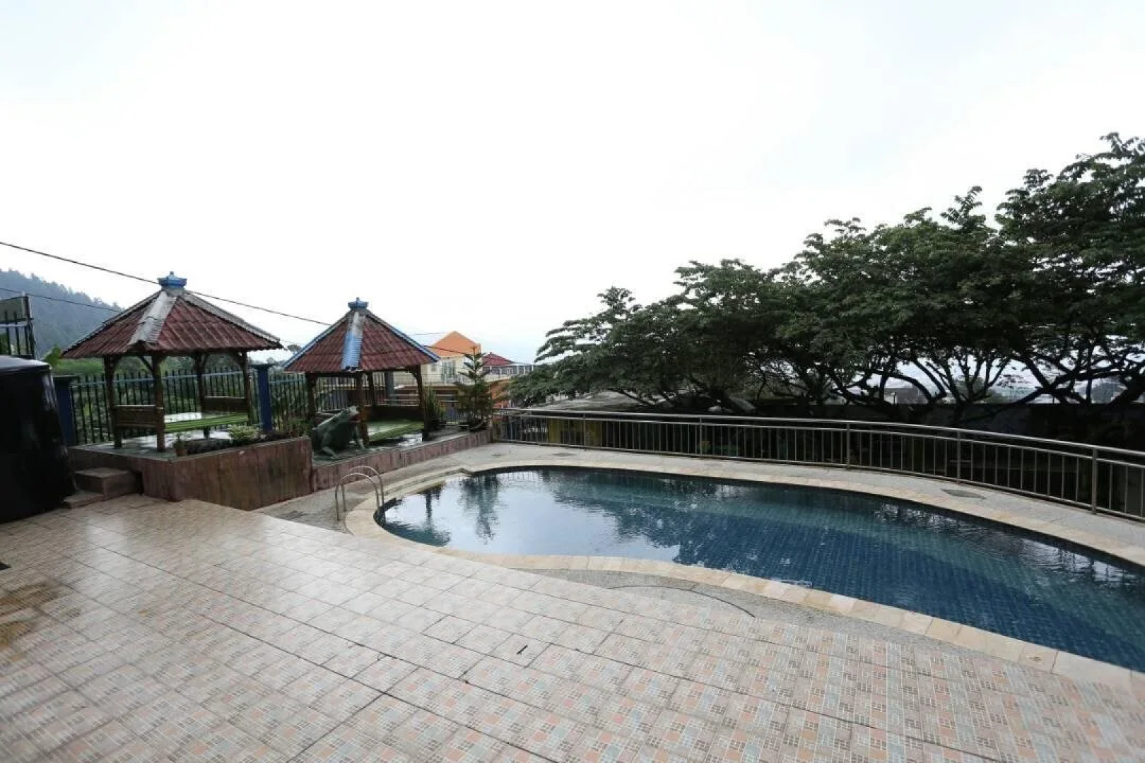 Villa Panderman Indah