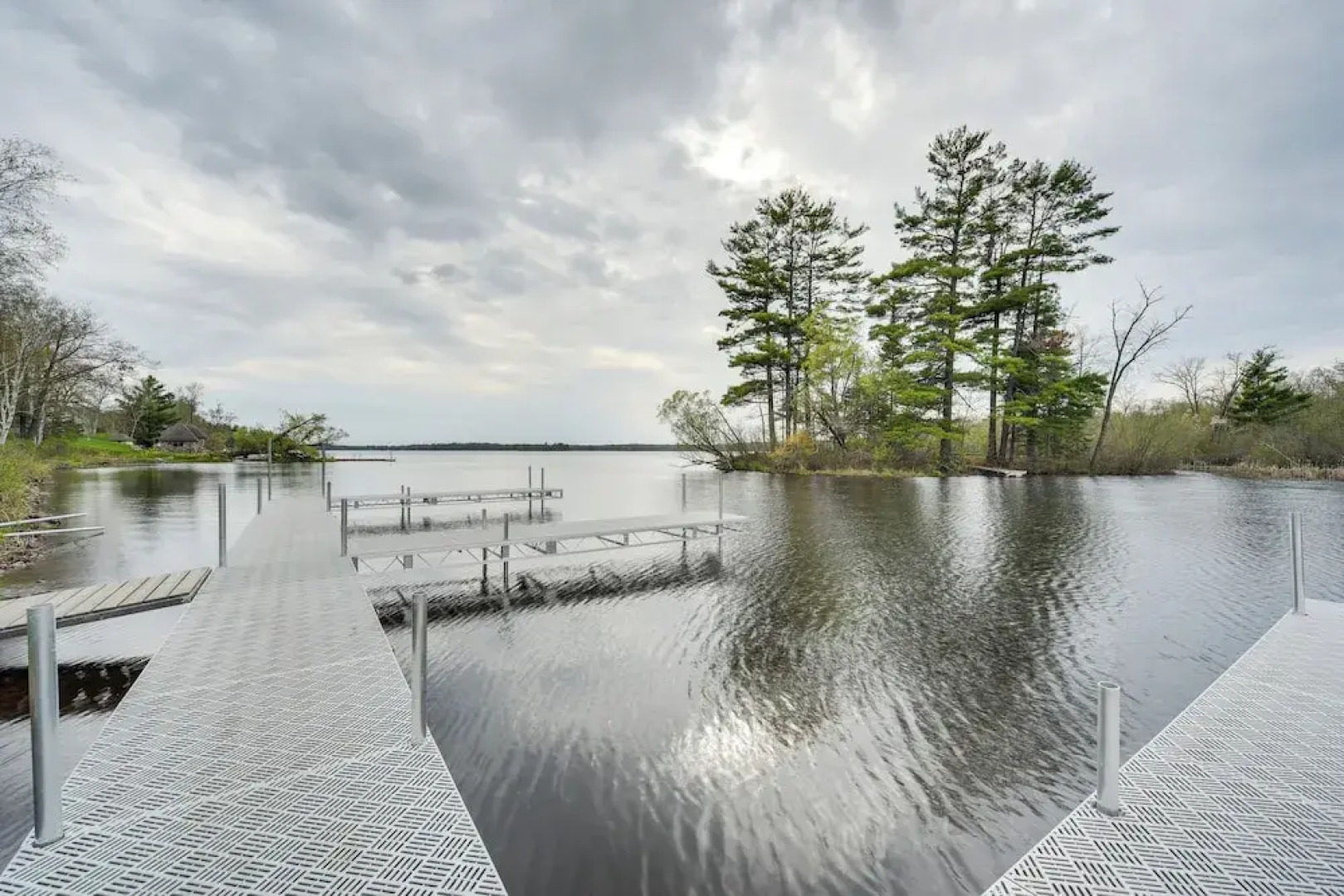 Cozy Birchwood Condo on Tagalong Golf Course!