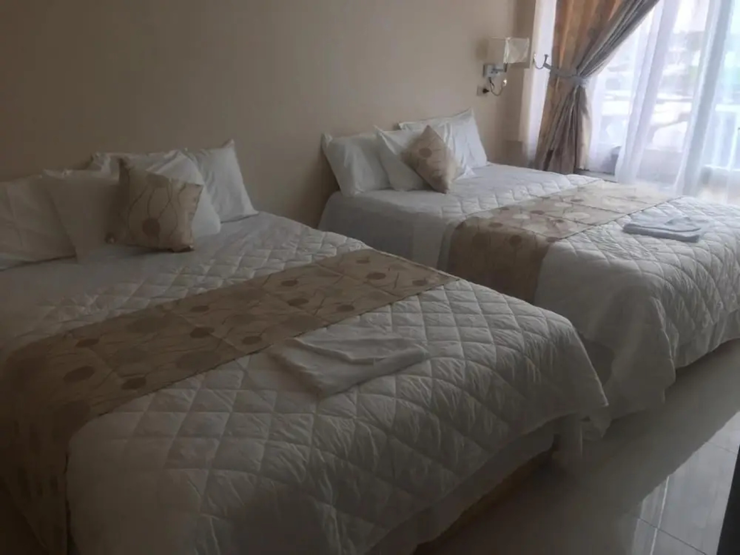 Golden Tree Hotel
