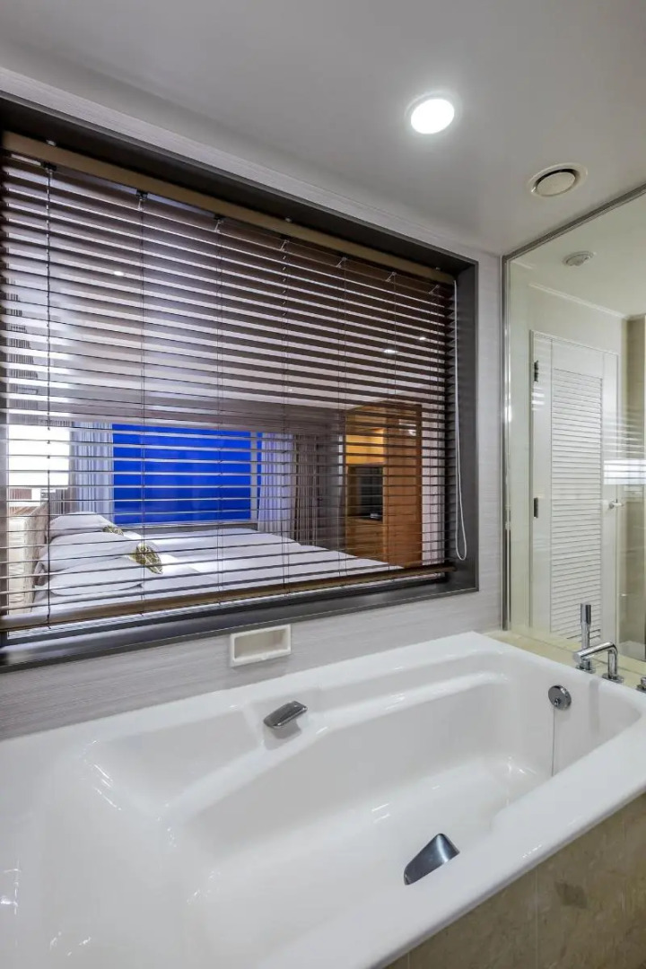 Phoenix Seagaia Ocean Tower