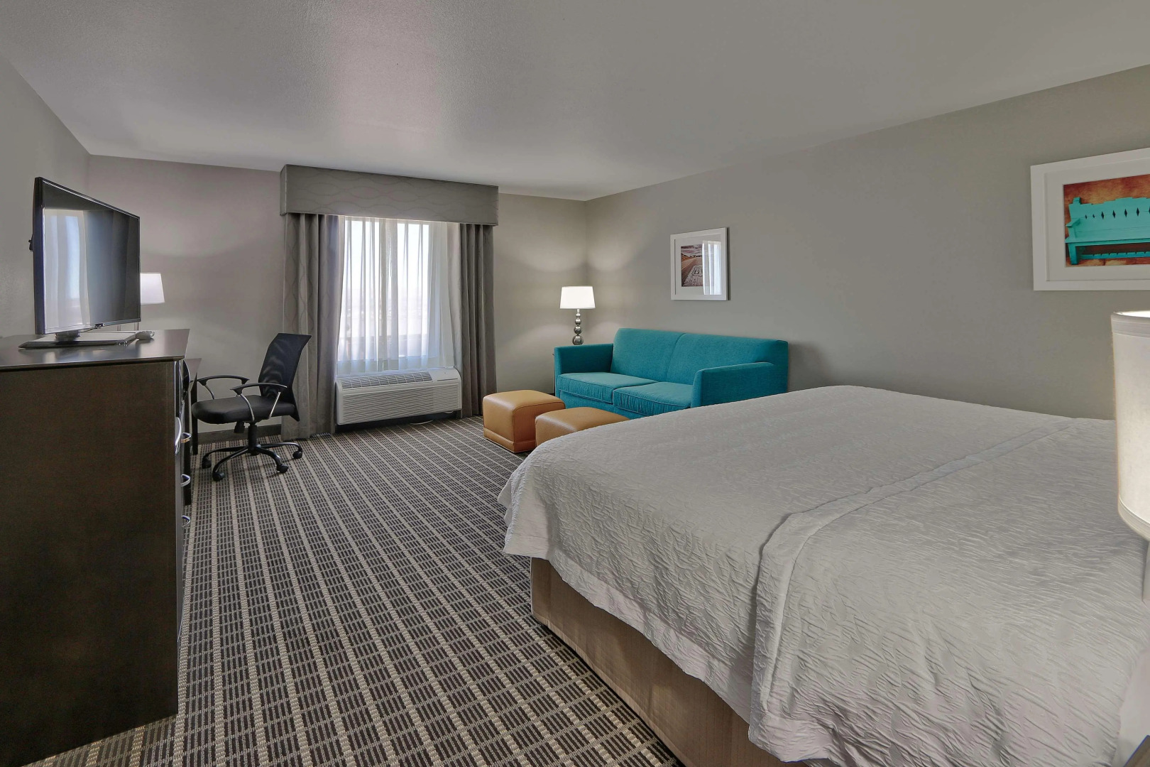 Hampton Inn & Suites Albuquerque Airport