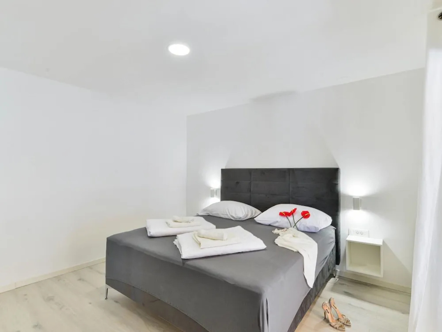 Holiday Home With Private Pool and spa