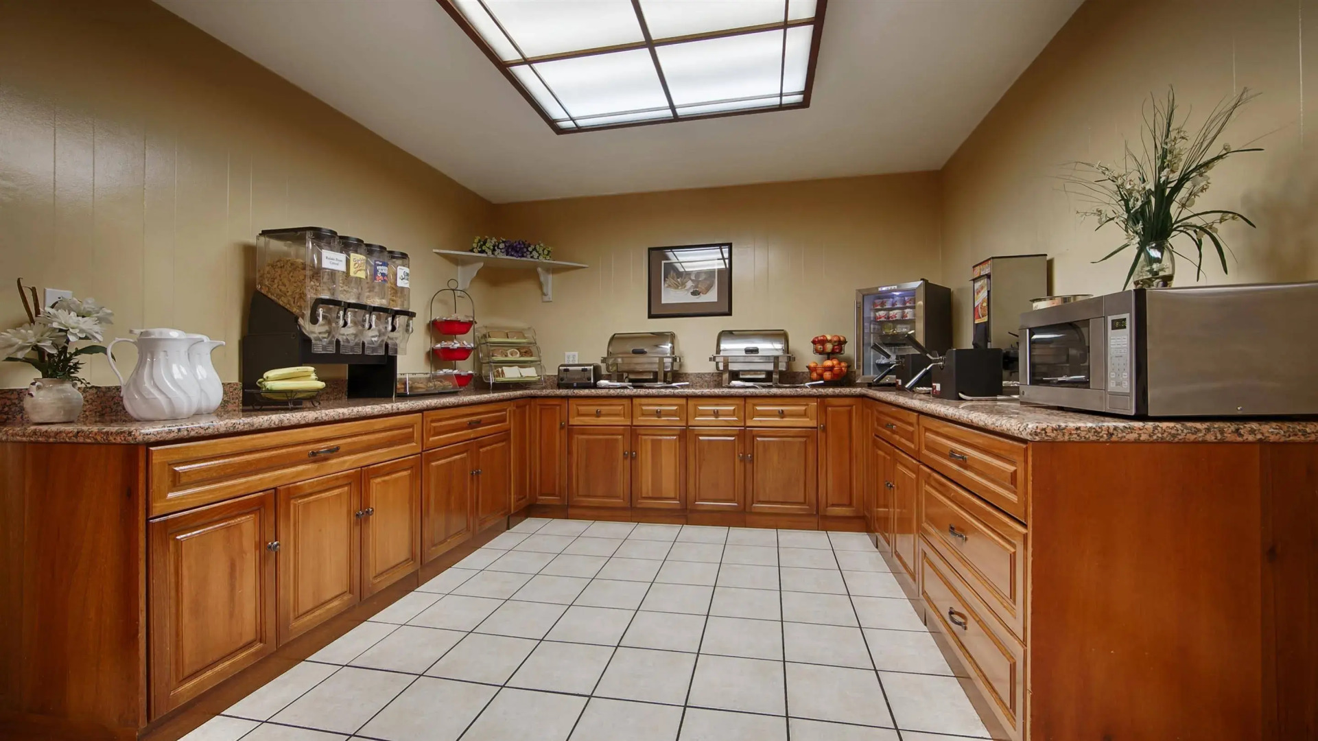 Best Western Village Inn