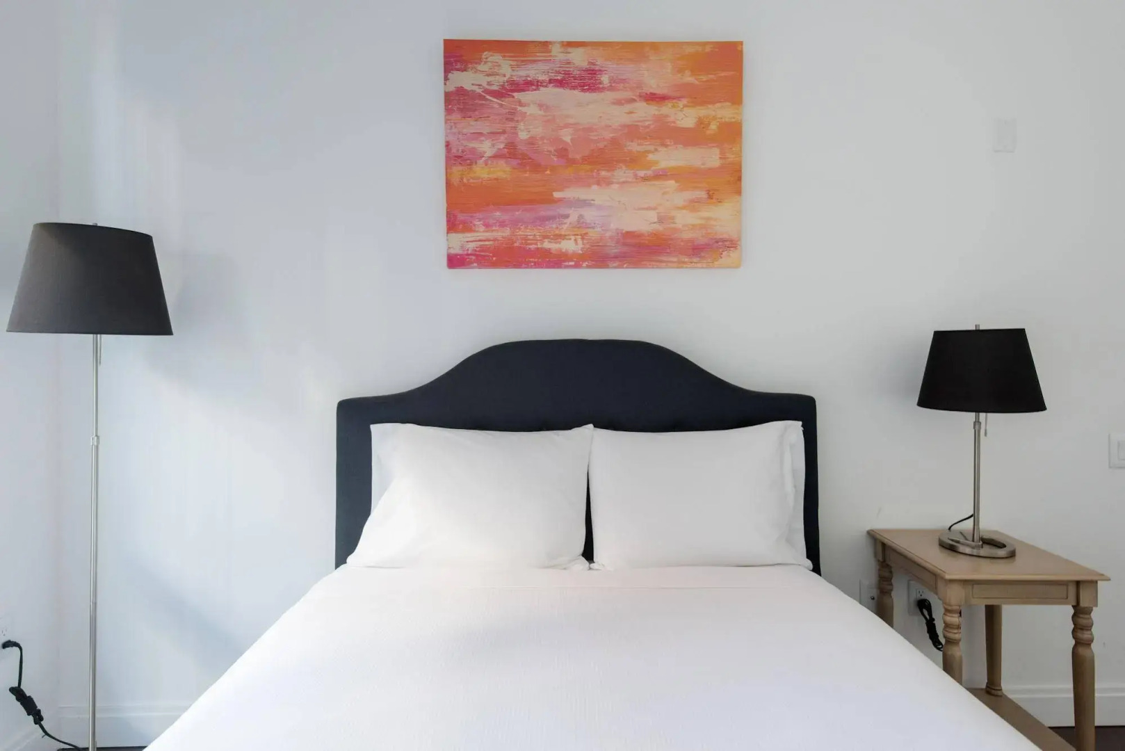 Dharma Home Suites JC at the Arts District