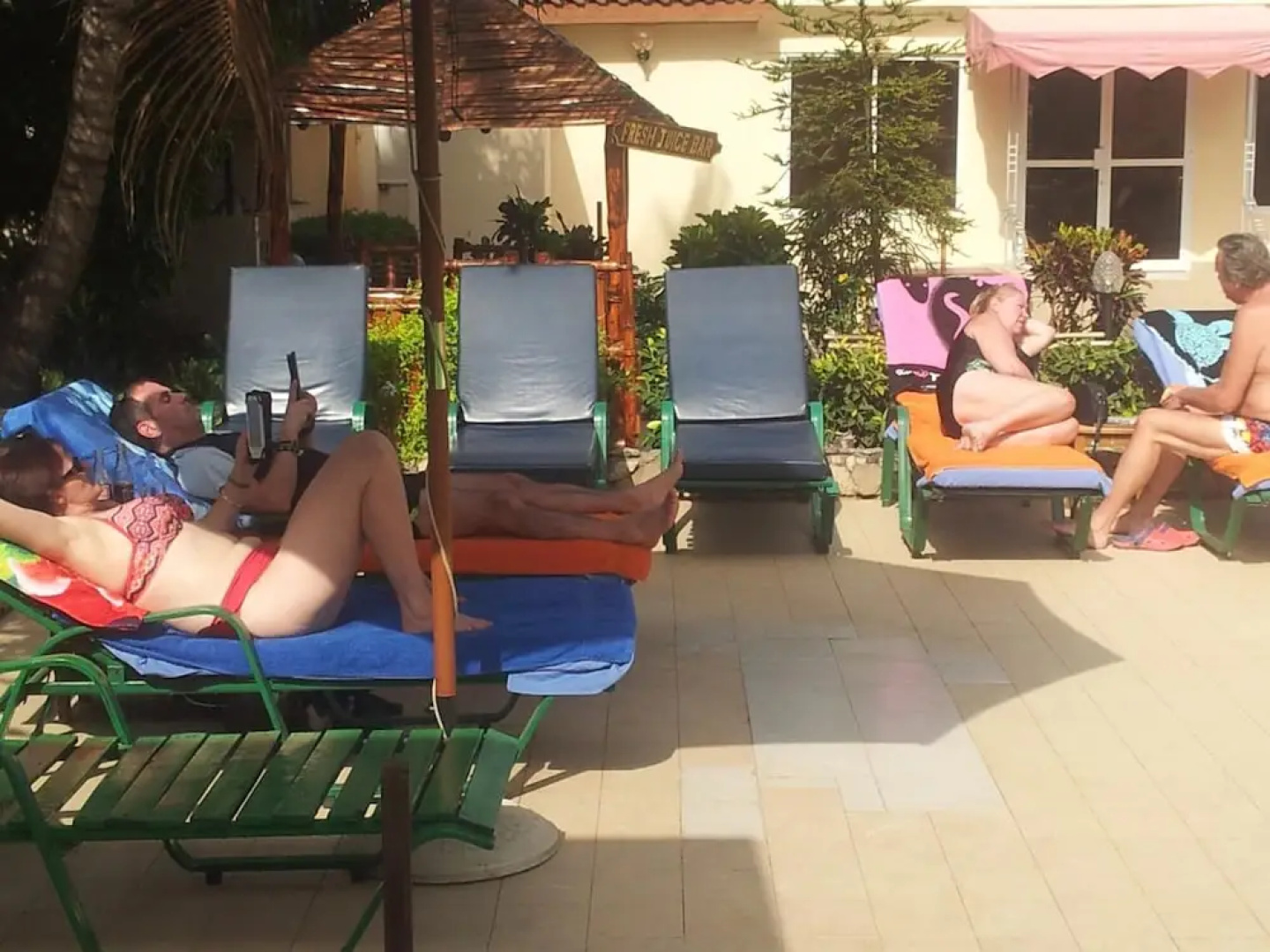 Seaview Gardens Hotel