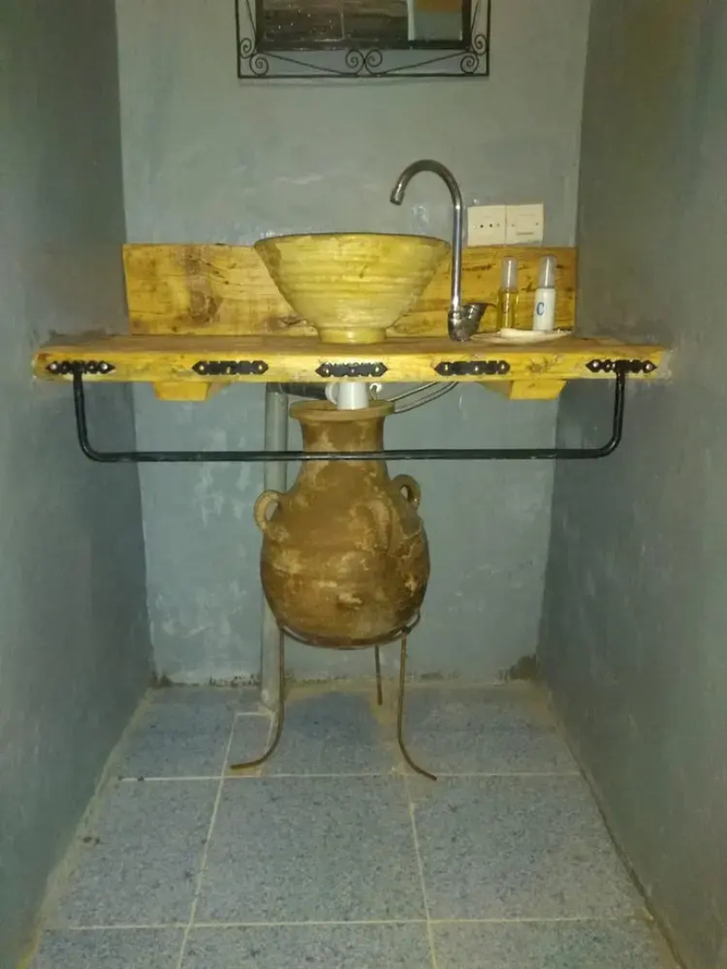 House With 2 Bedrooms in Merzane, With Enclosed Garden and Wifi