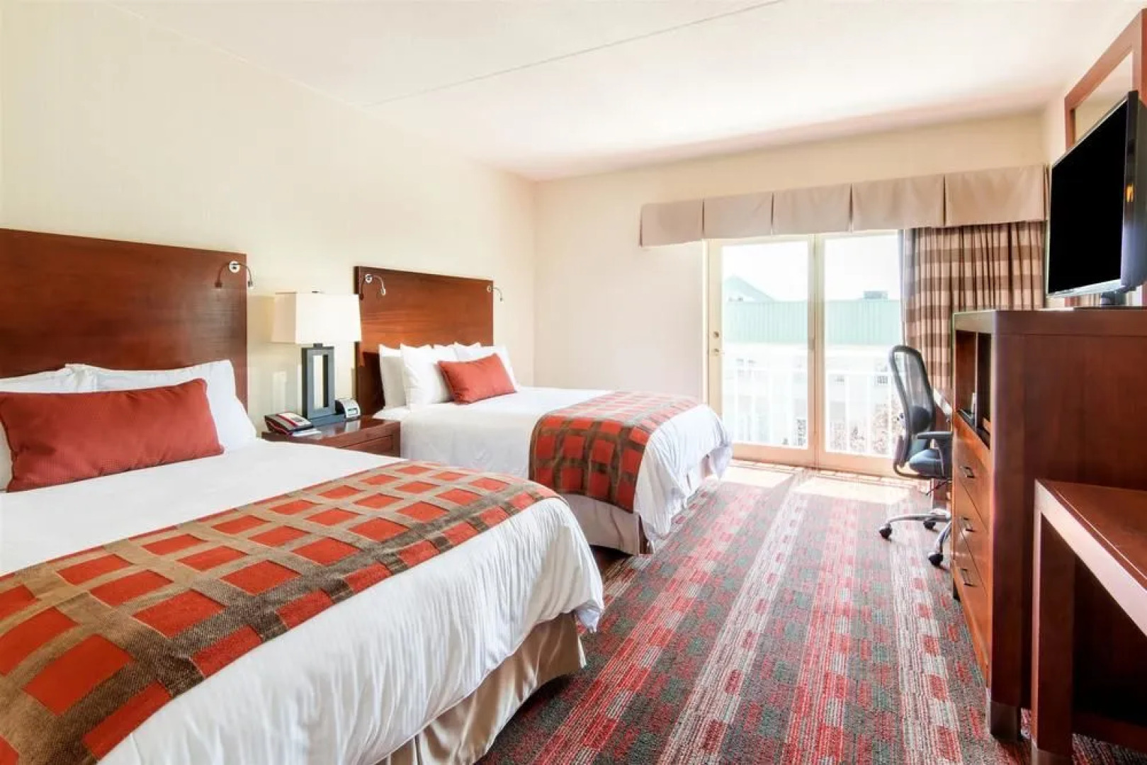 Wyndham Hamilton Park Hotel and Conference Center