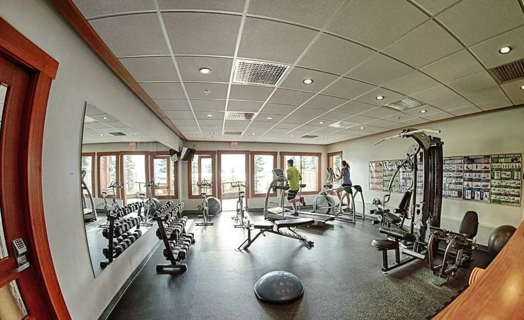 Halcyon Hot Springs Resort