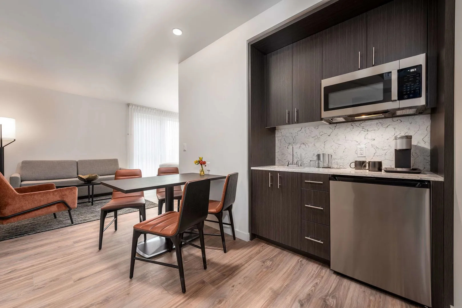 Holman Riverfront Park Hotel Salem, Tapestry by Hilton