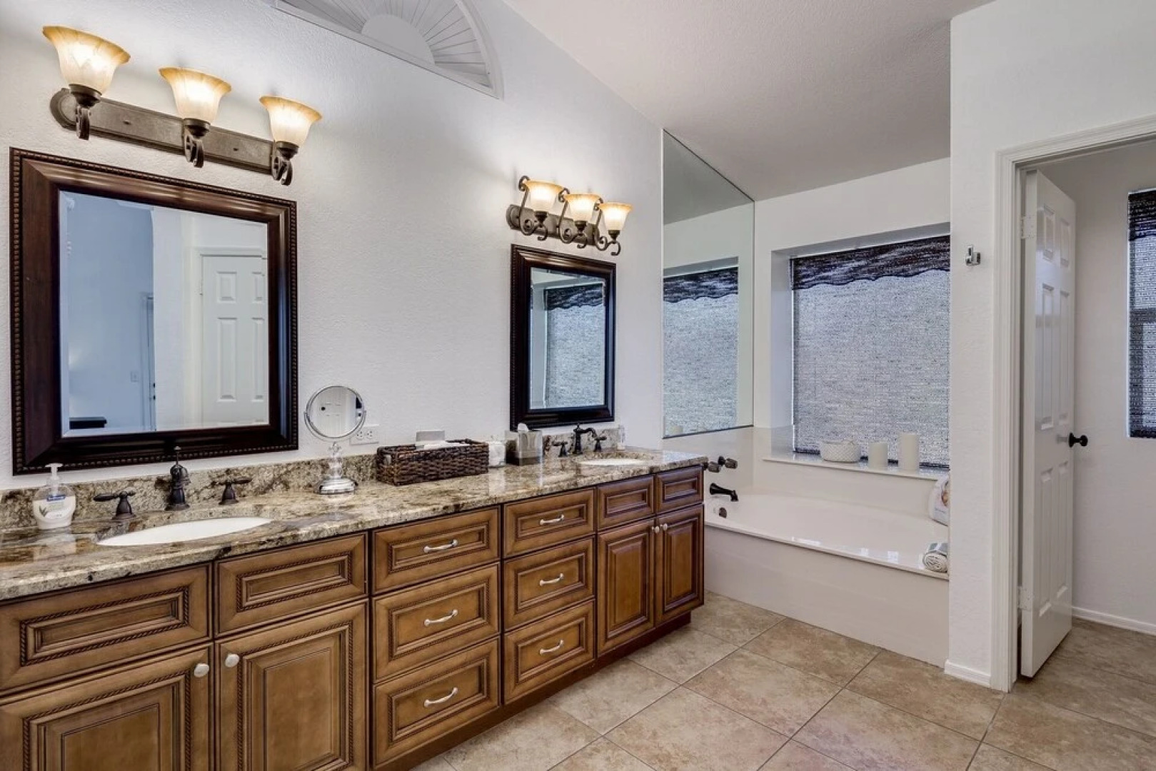 Sack Dr 3 Bedrooms 2 Bathrooms Home