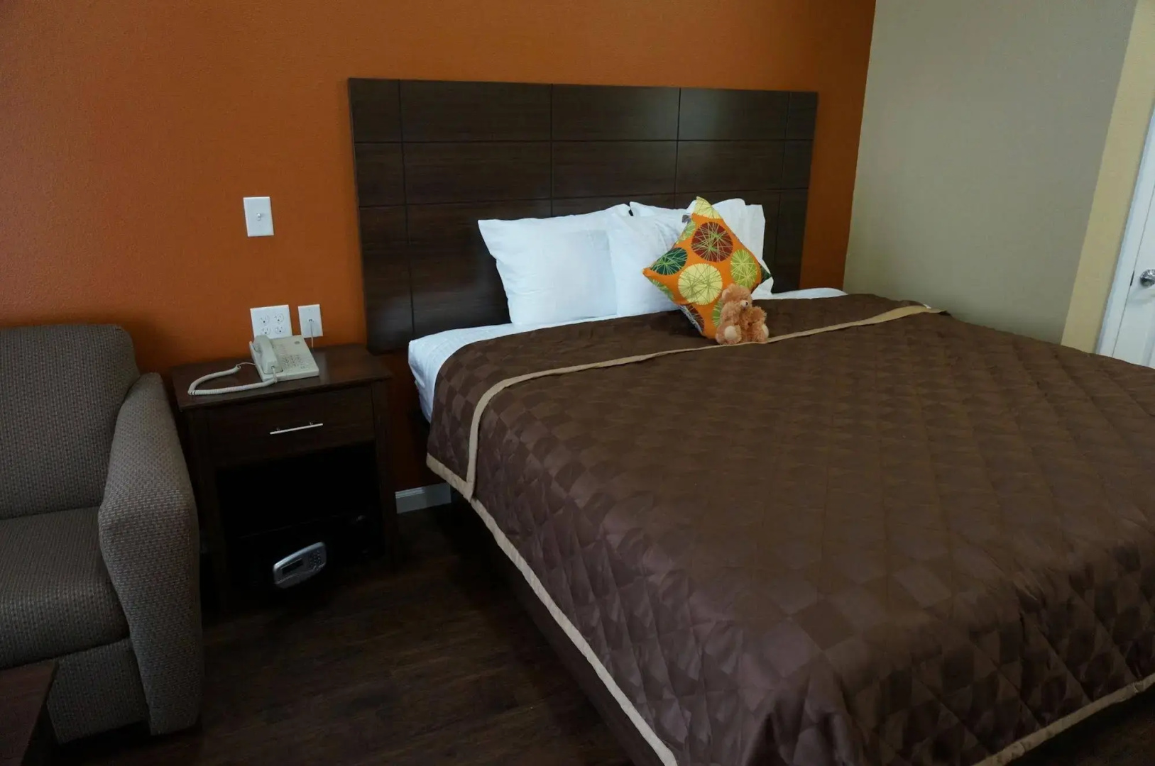 Texas Bungalows Hotel & Hotel Que at Lakeline Austin Cedar Park