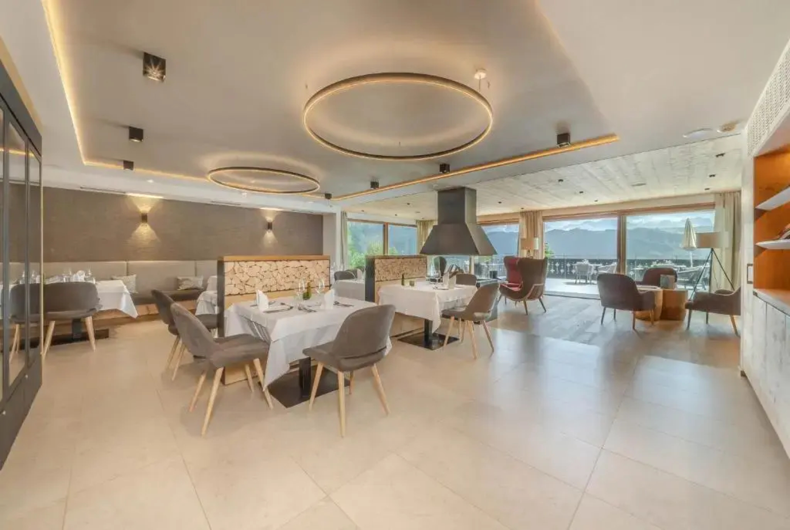 Nature Hotel Delta