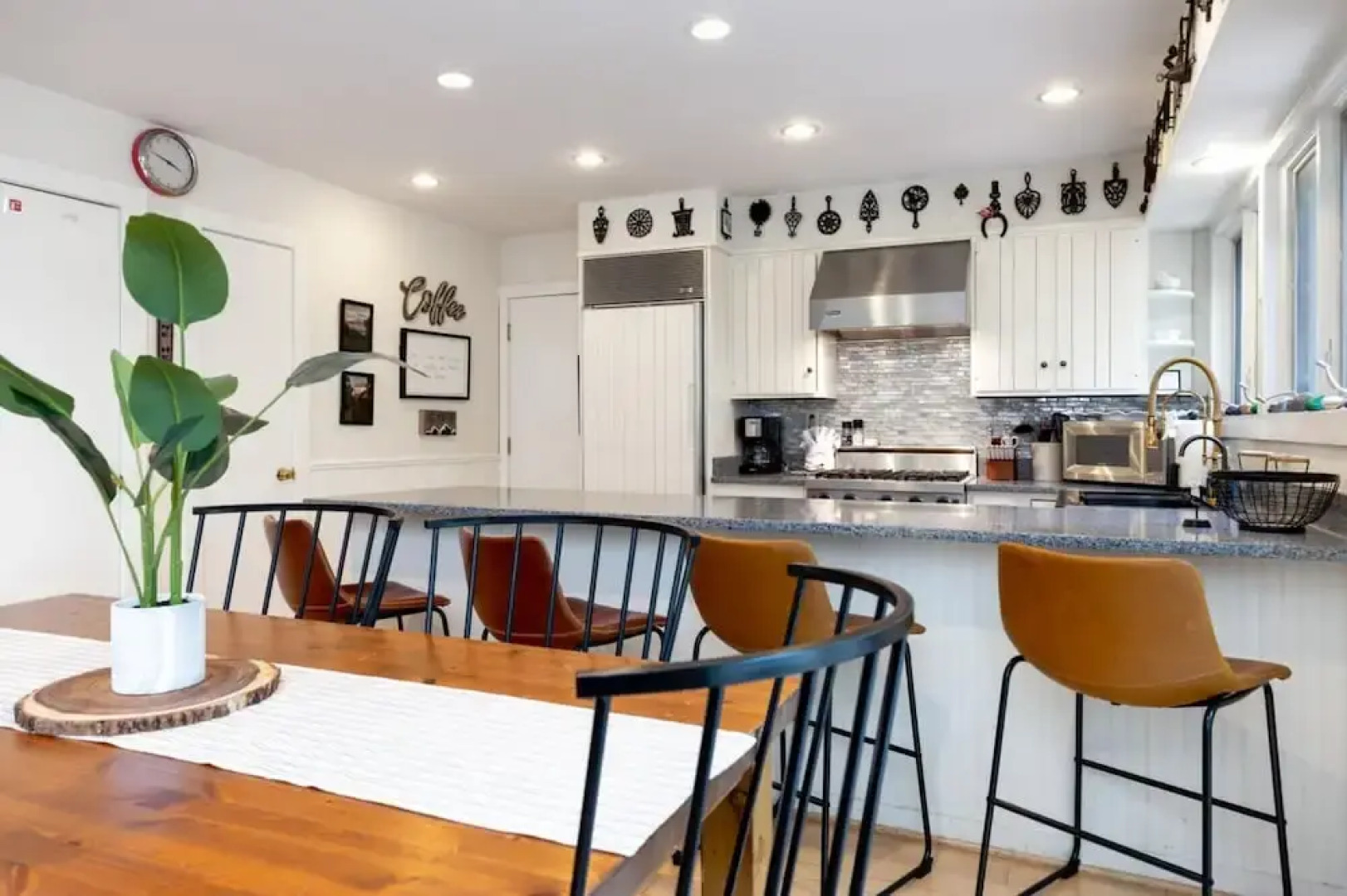 Ski-in out Mountain Home-jacuzzi Sauna Wintergreen