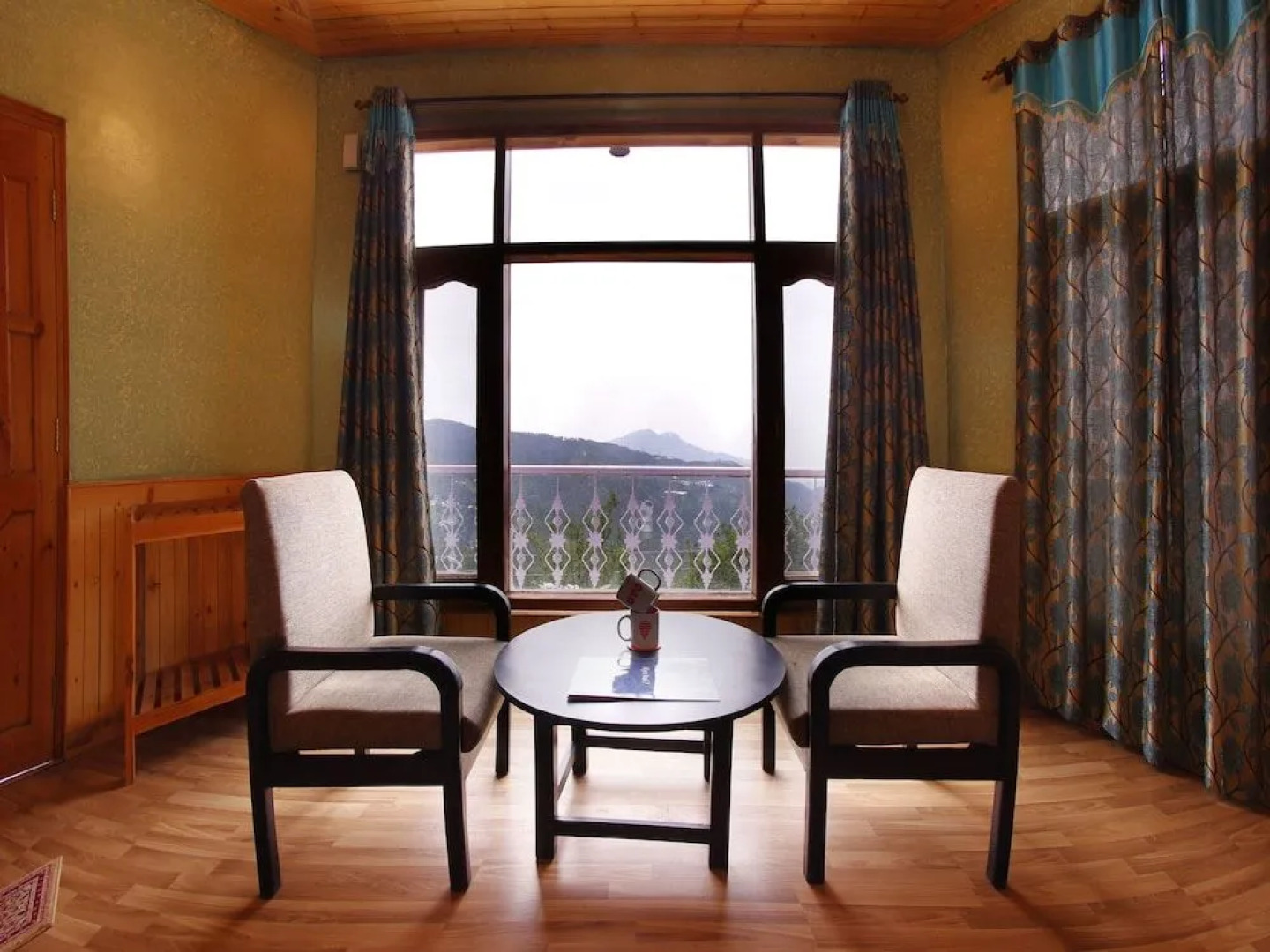 Village Live In Resort Chail