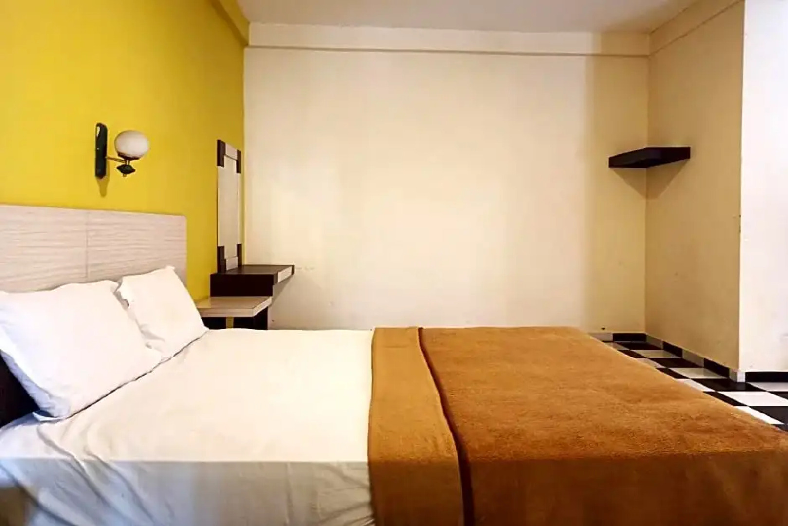 OYO 3983 Balong Kuring Syariah Pringsewu