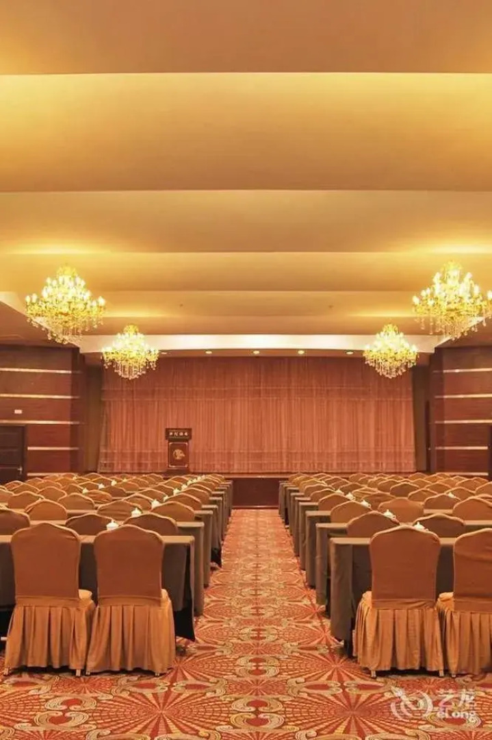 Century Shengye Hotel