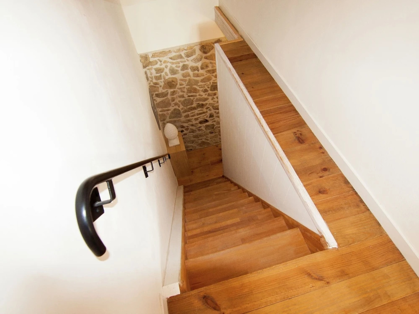 Very Nice Cottage With Studio on a Domain With Heated Pool