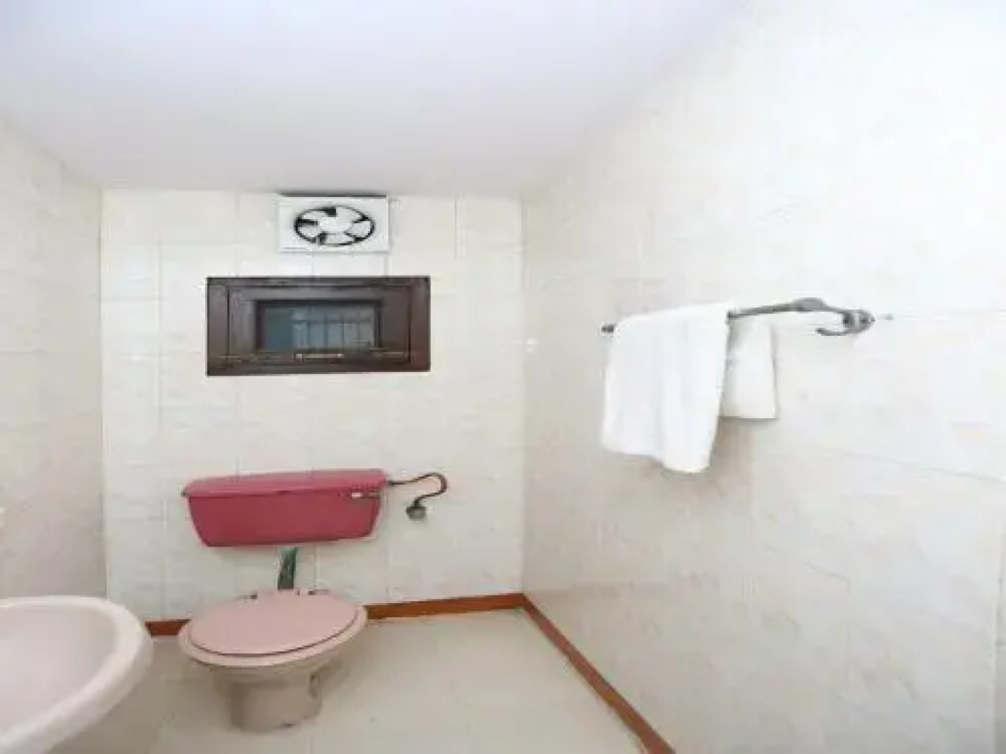 The Grand Avenue Hotel By OYO Rooms