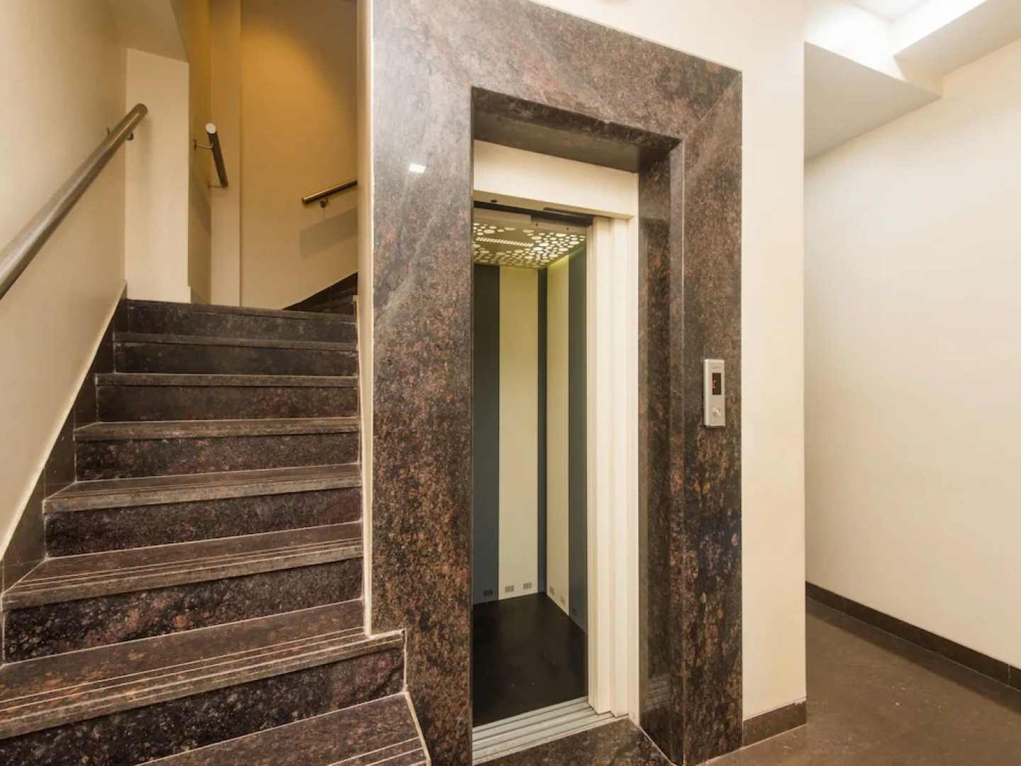 Hotel Lotus Residency By OYO Rooms