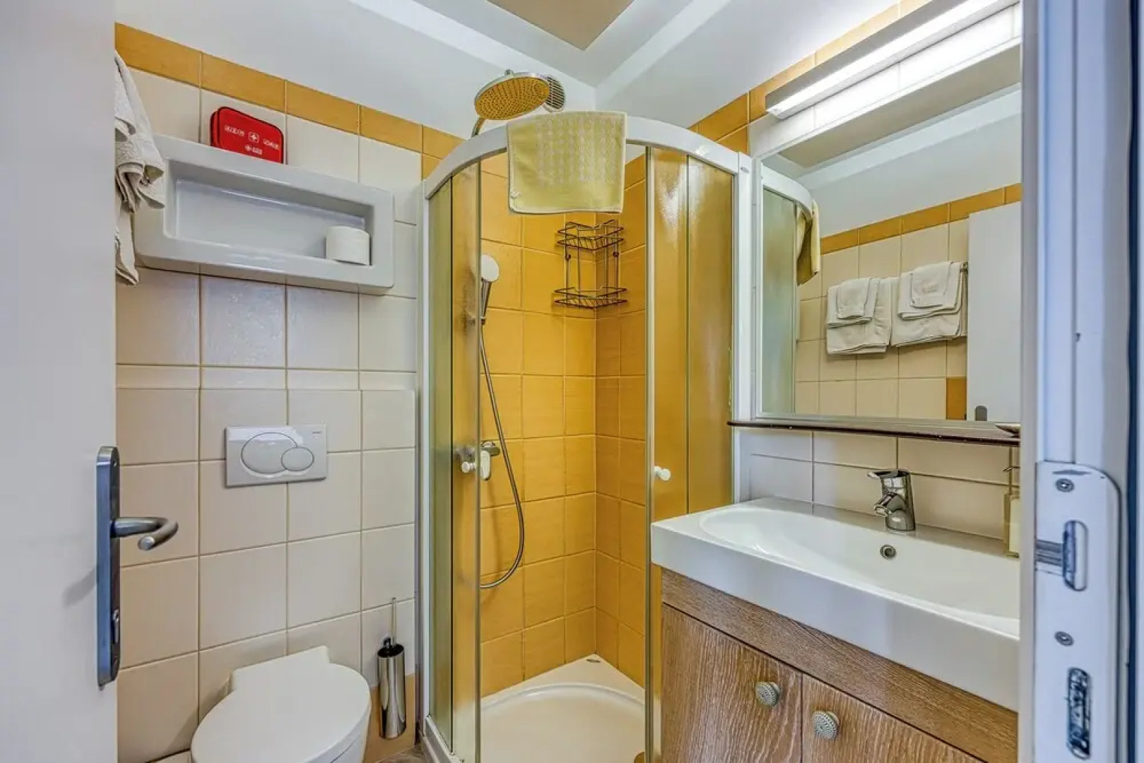 Pool Studio Debeli Rtic 2