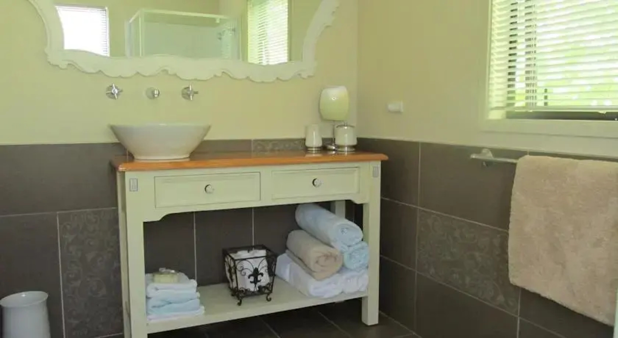 Orchard Cottage Bed & Breakfast