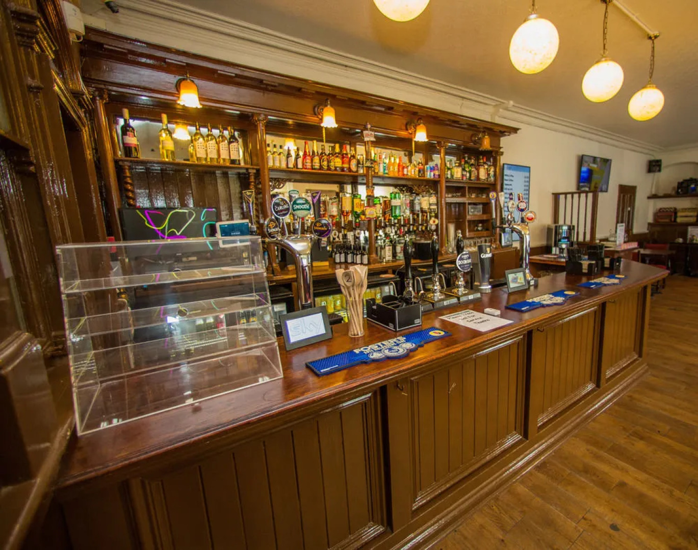 Solar Strand Express Hotel