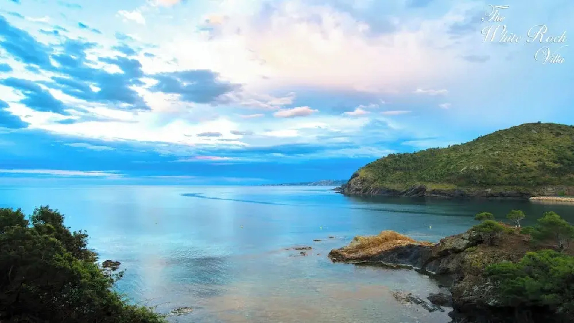 White Rock Villa With Breathtaking Views and Pool