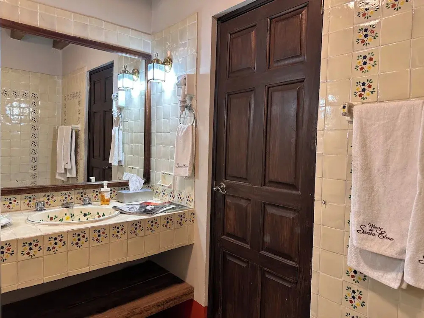 Mesón de Santa Elena Hotel Galeria