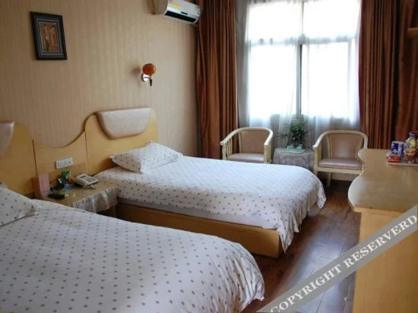 Shiyan Xinliangyuan Hotel