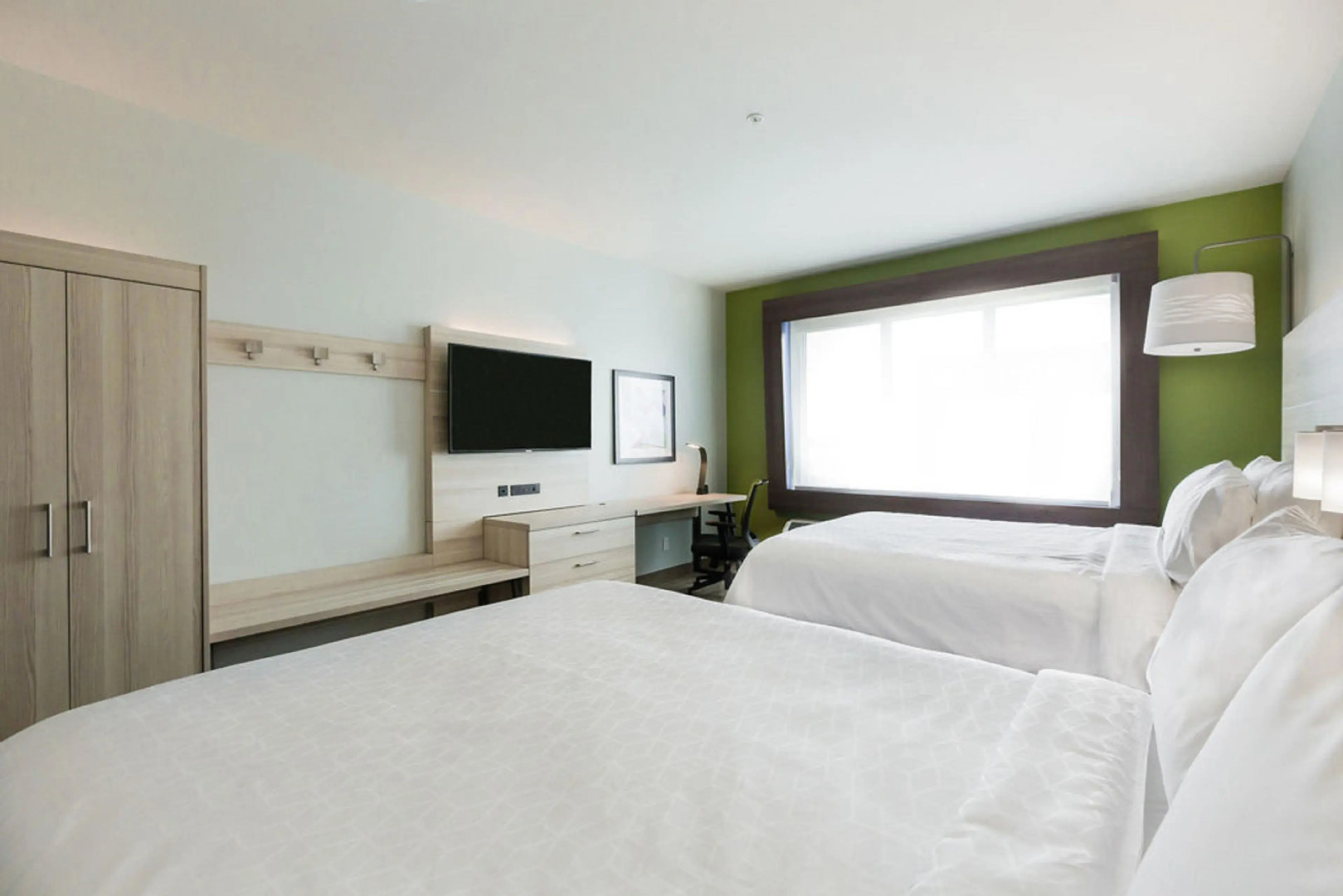 Holiday Inn Express & Suites Edmonton N - St. Albert by IHG