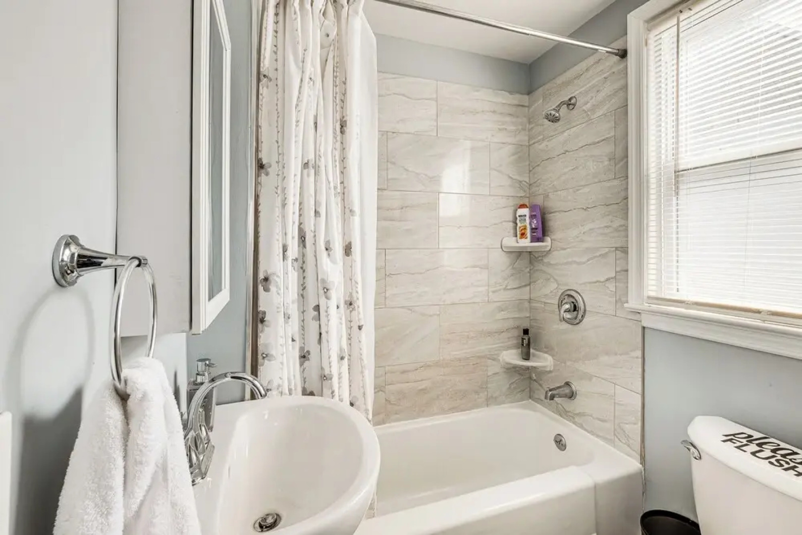 Updated Linden Home: Visit NYC & Newark!