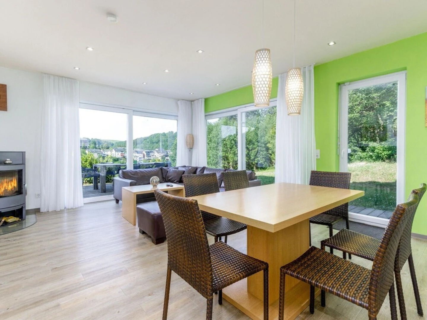 Nature Park Hillside Bungalow