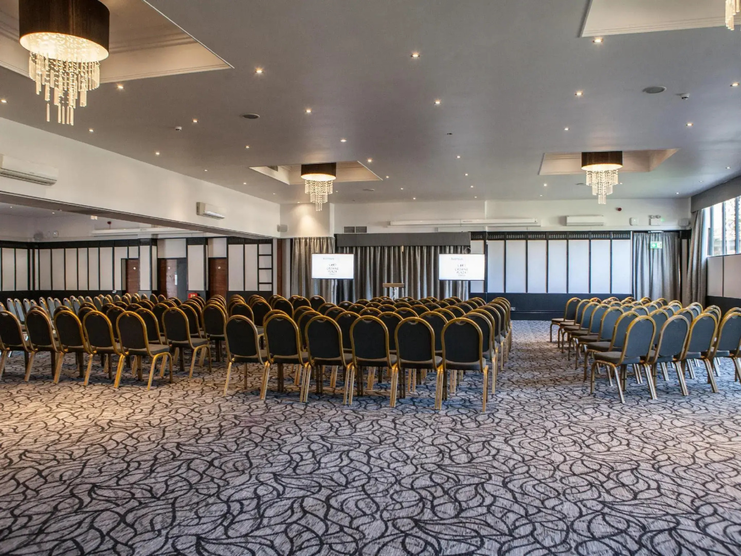 Elite Venue Selection Felbridge - Gatwick