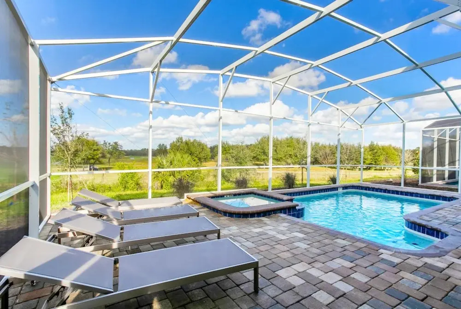 Stunning Villa w/ No Rear Neighbors! Near Disney