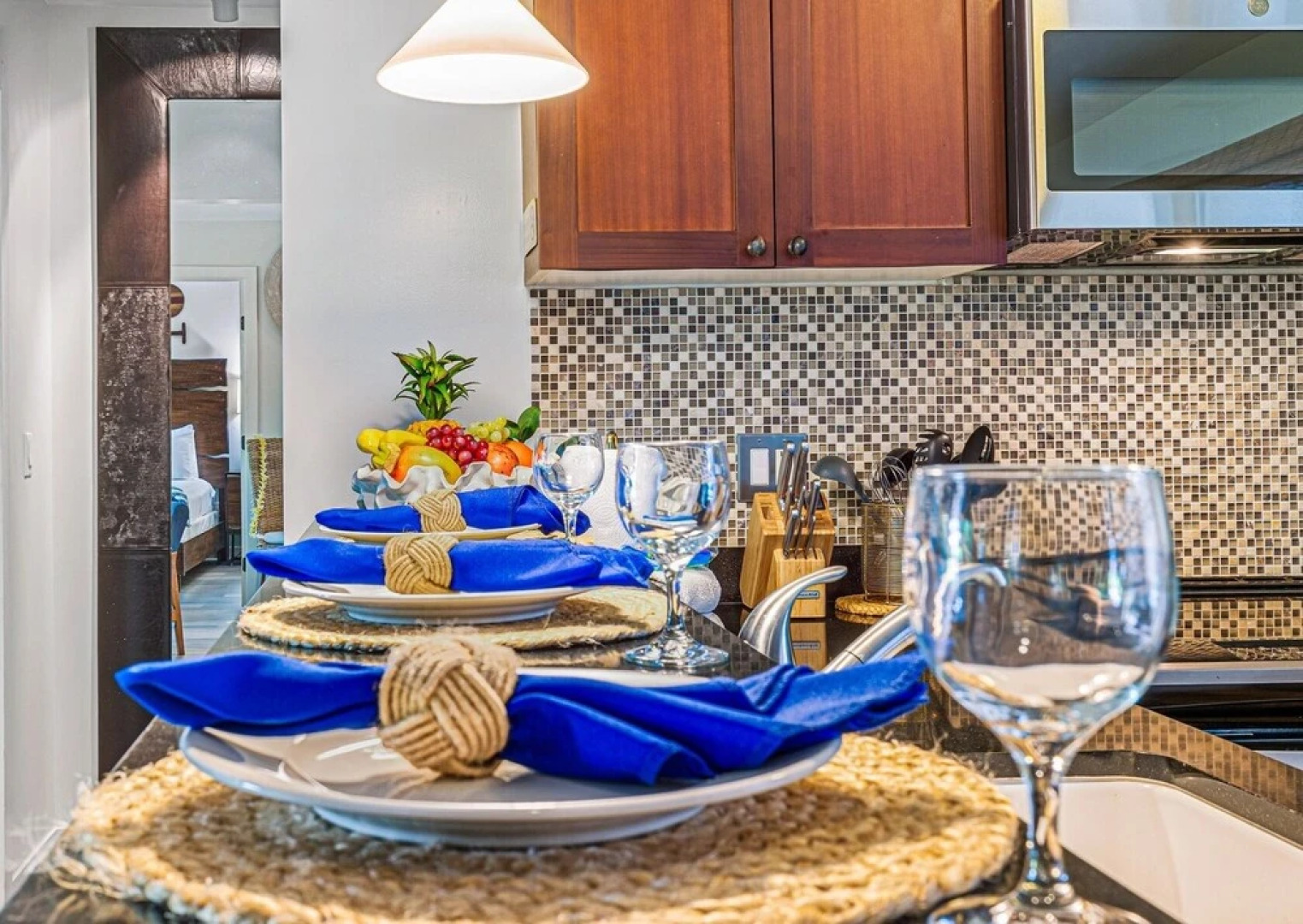 Aina Nalu C107 2 Bedroom Condo by Redawning