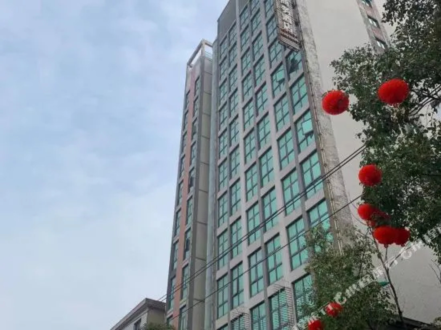 Jun Xuan Business Hotel