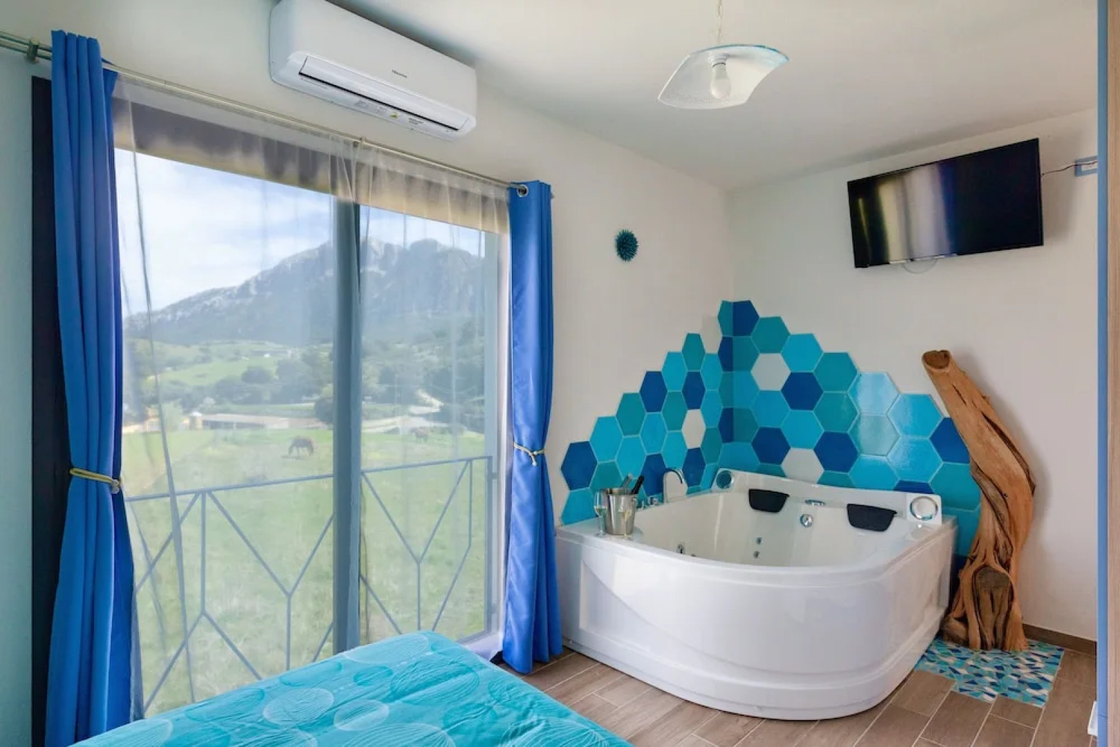 Agua Dorada Boutique