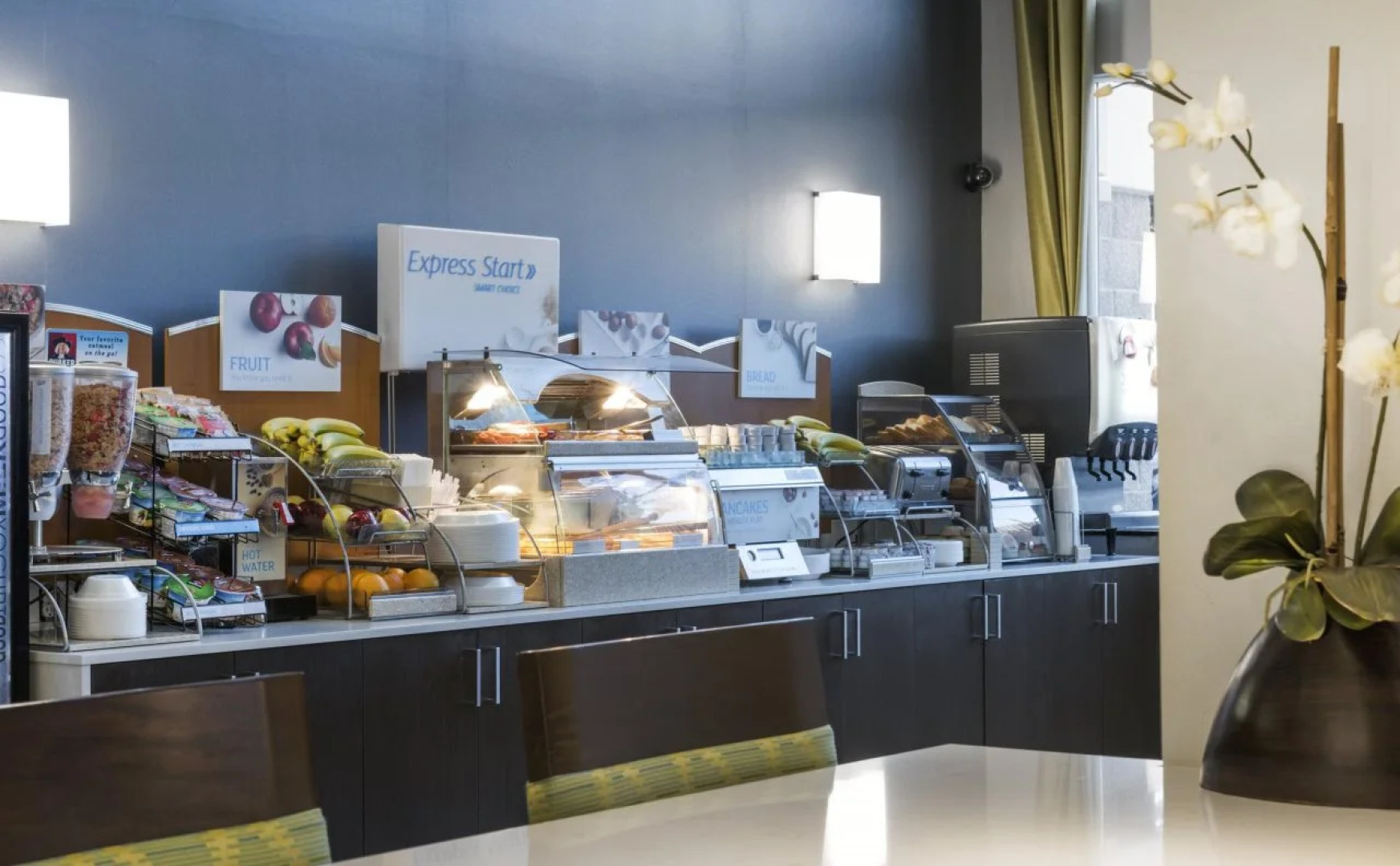 Holiday Inn Express Hotel & Suites Livermore by IHG