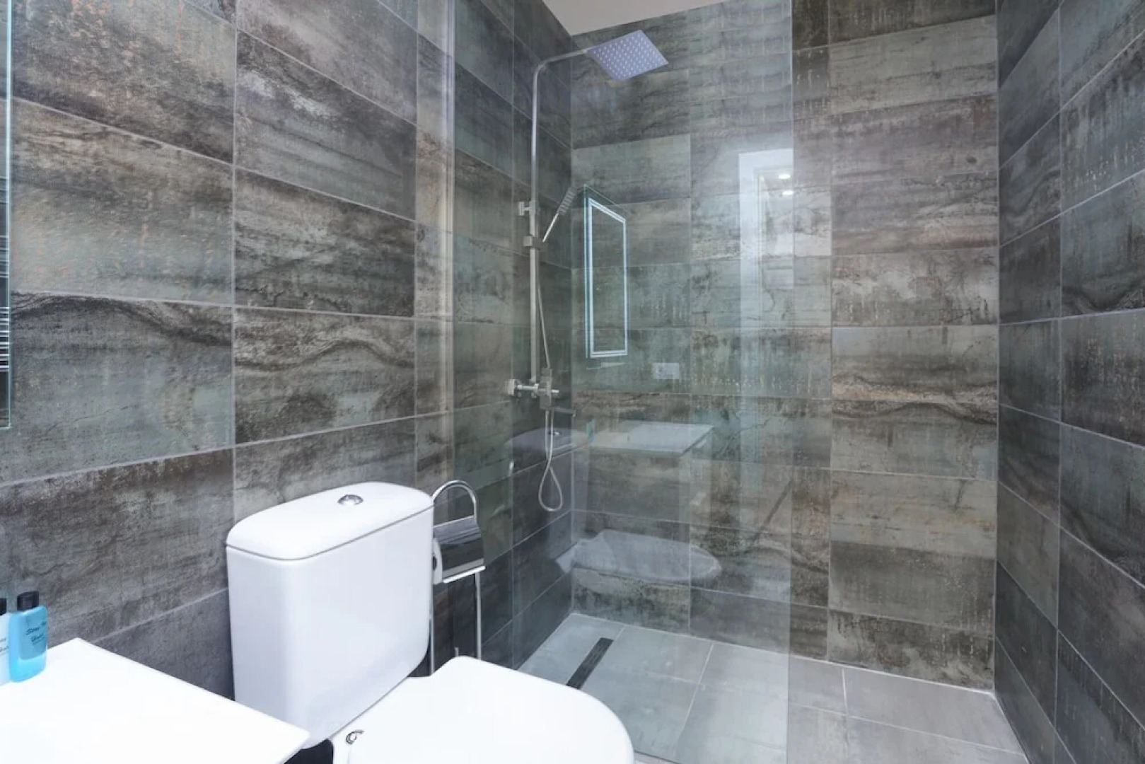 Stay Inn на ул. Бузанда, 97-11