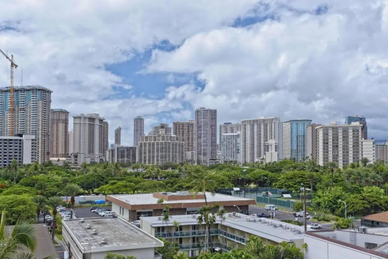 Regency on Beachwalk #86