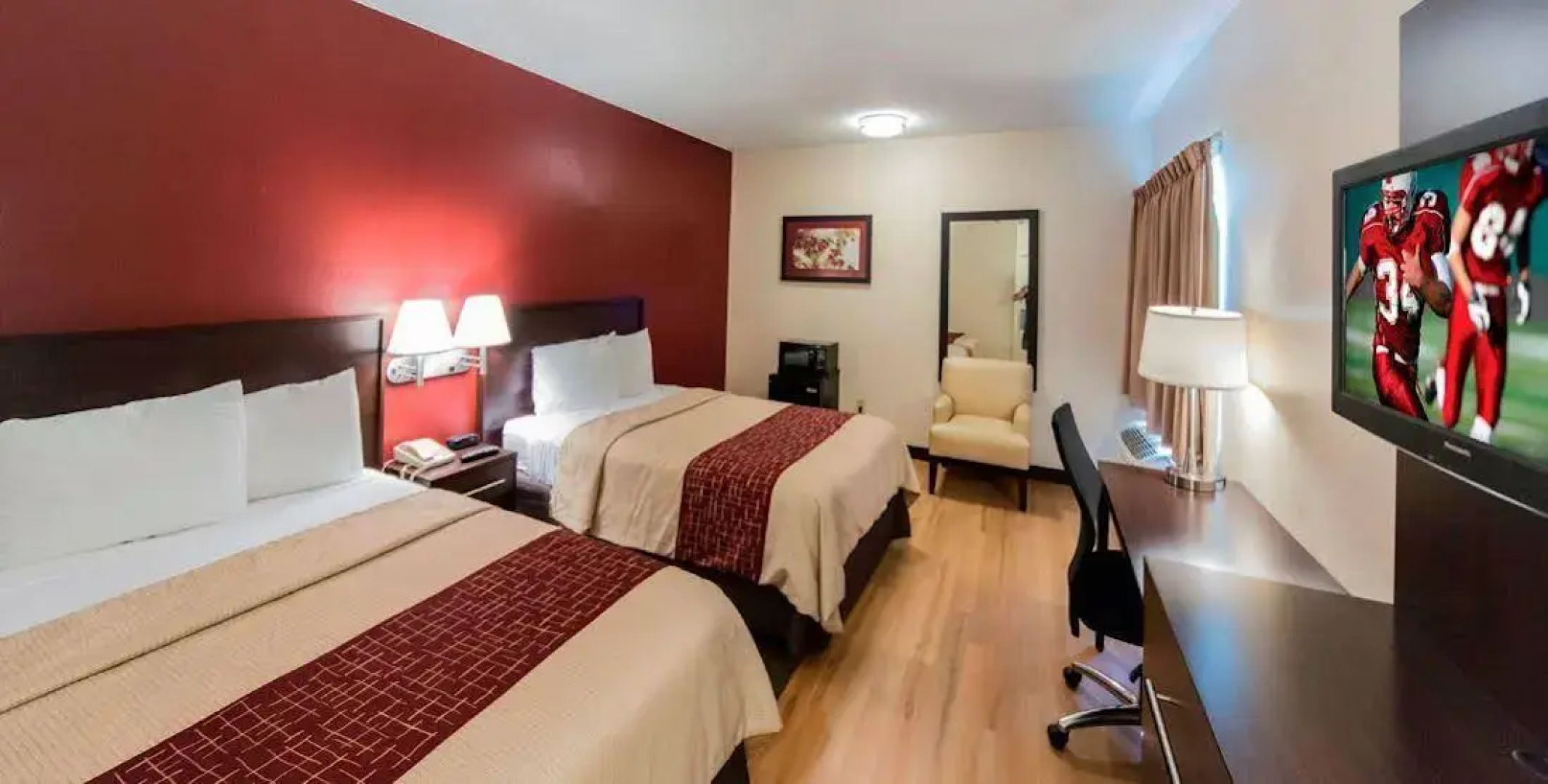 Red Roof Inn PLUS+ Raleigh Downtown – NCSU/Conv Center