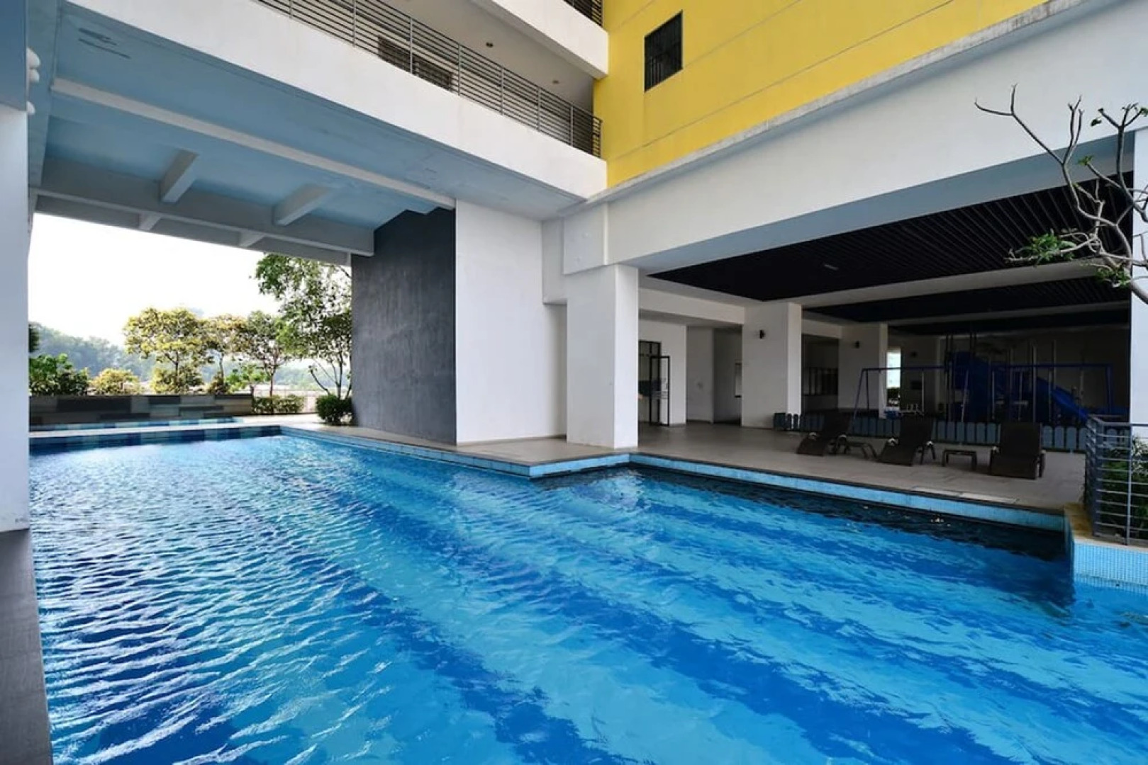 6-8 pax SetiaWalk 5min LRT Cozy Apartment Puchong