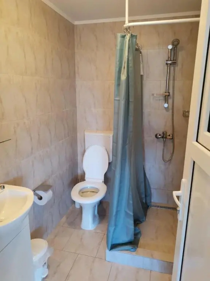 Pensiunea Blue House