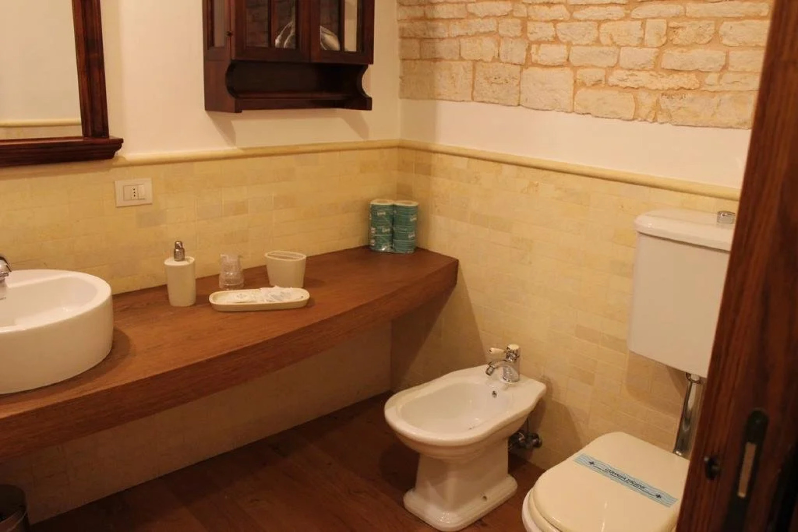 Trulli Pietradimora B&B