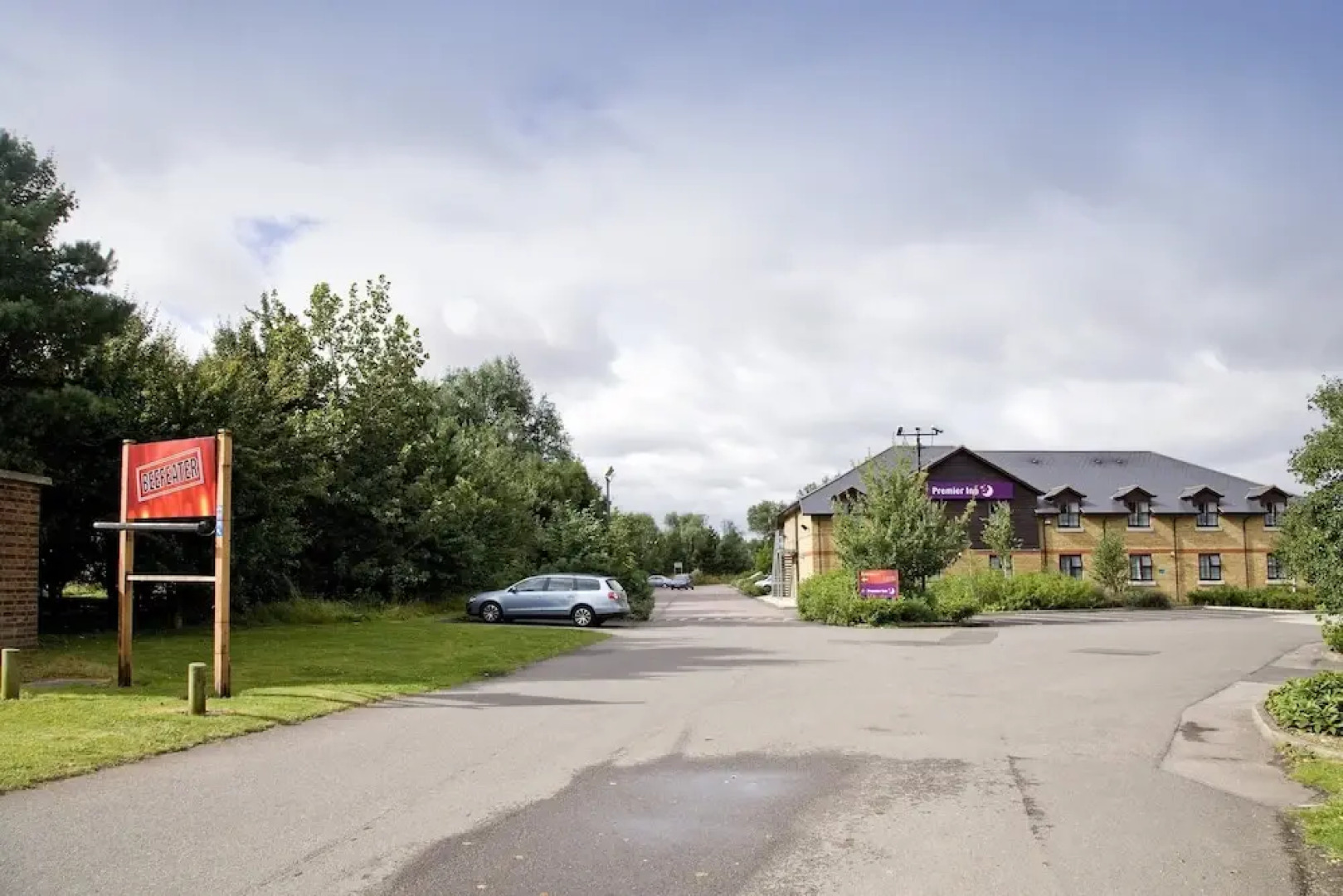 Premier Inn Bedford - Priory Marina